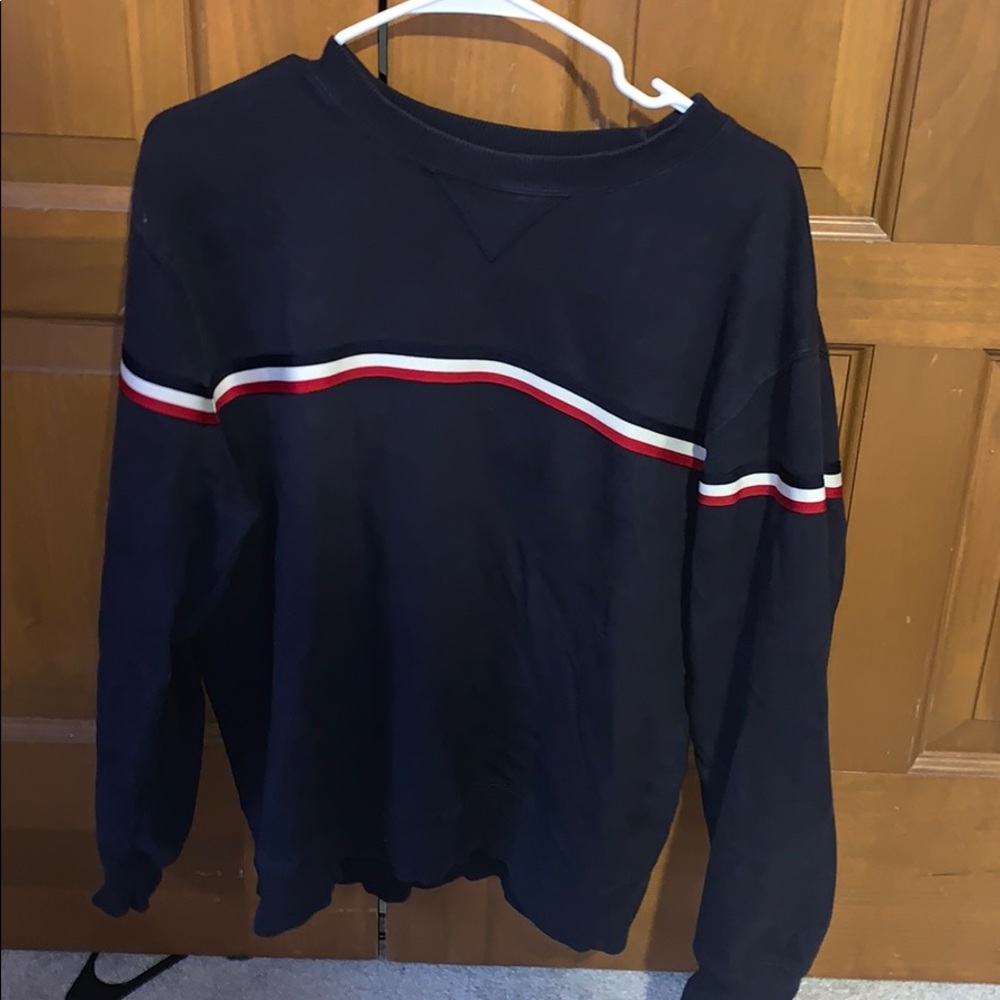 oversized sweatshirt